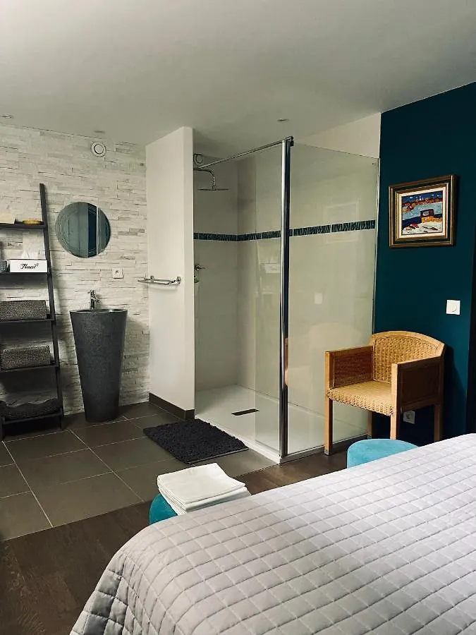 Duplex - Plein Centre Avec Une Grande Terasse Concarneau